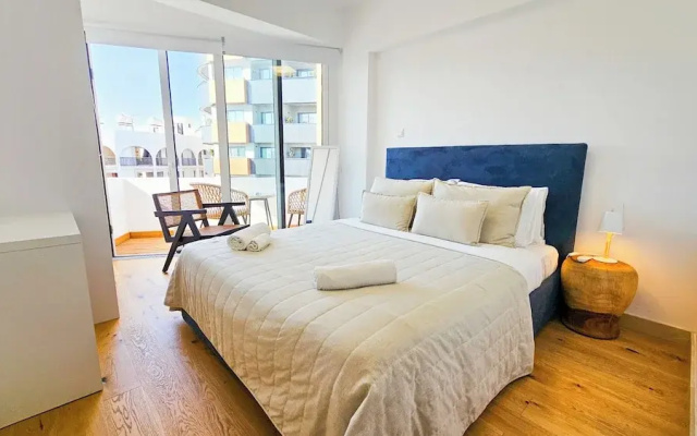 Larnaca Beach Bliss Apartment