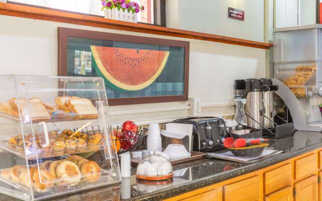 Econo Lodge Clarks Summit - Scranton