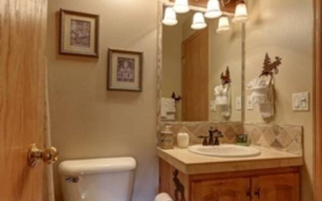 Cinnamon Ridge Condominiums