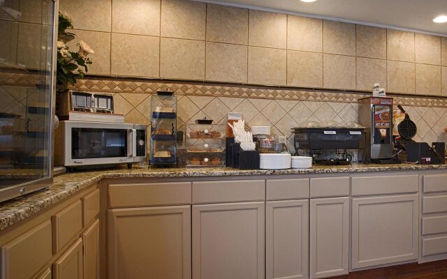 SureStay Hotel by Best Western Ottawa