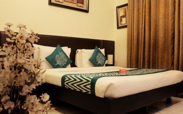 Hotel Aman Palace-Rajouri Garden