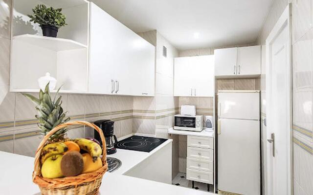 Beautiful apartment in Benalmadena with balcony