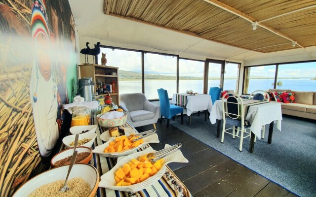 Dora Titicaca Lodge Perú