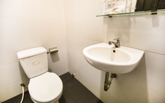 Oyo 465 Lyn Mini Hotel