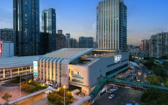 Urba S Hotel (Xiamen Railway Station South Square Branch)