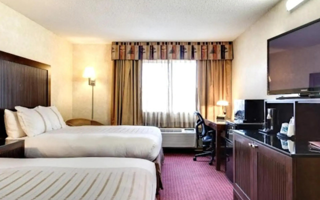 Fireside Inn and Suites