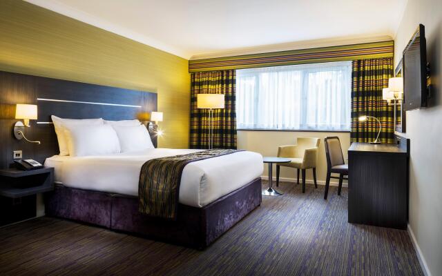 Holiday Inn London Gatwick - Worth by IHG