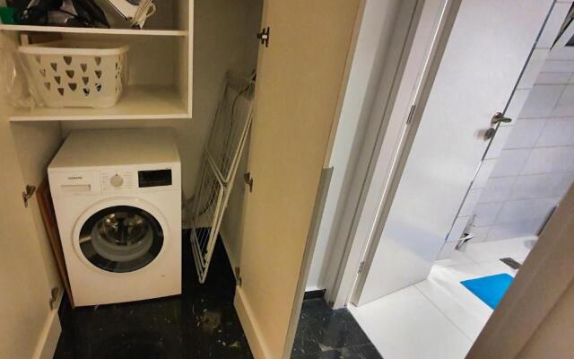 The Six Museums central Athens Stadium 4pers apart