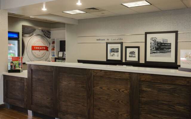 Hampton Inn And Suites Camarillo