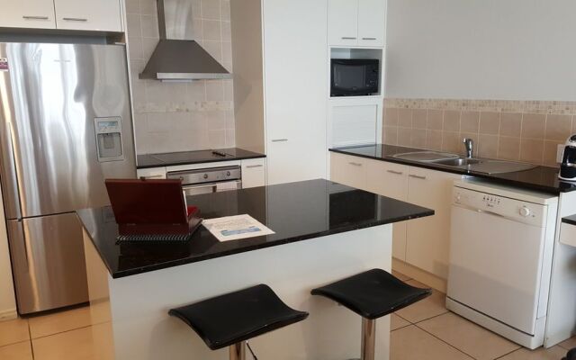 Pier Resort Apartments