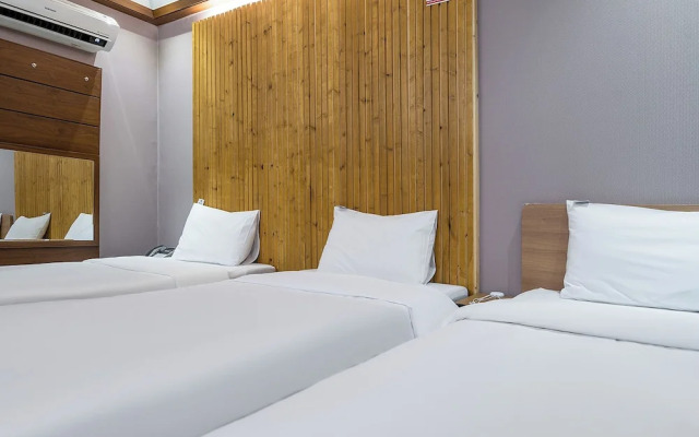 SKYHOTEL