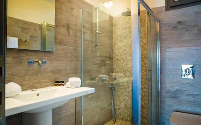 New Villa Blue with private pool at Trapezaki