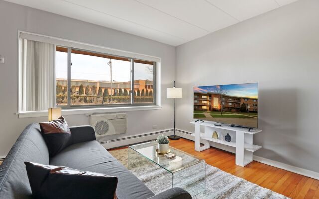 Cozy 1BR Apartment in Arlington Heights