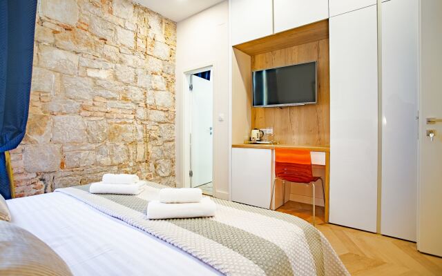 Split Best4Stay Luxury Rooms