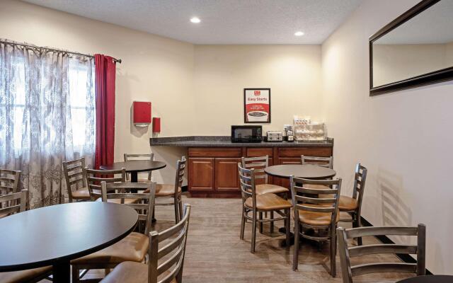 Quality Inn Frontier at U.S. Hwy 30