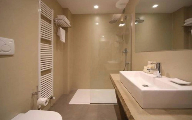 The Ziba Hotel & Spa