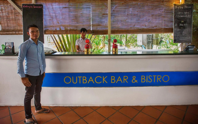 Coolabah Hotel