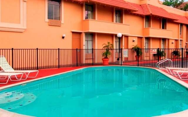 Memorial Inn and Suites