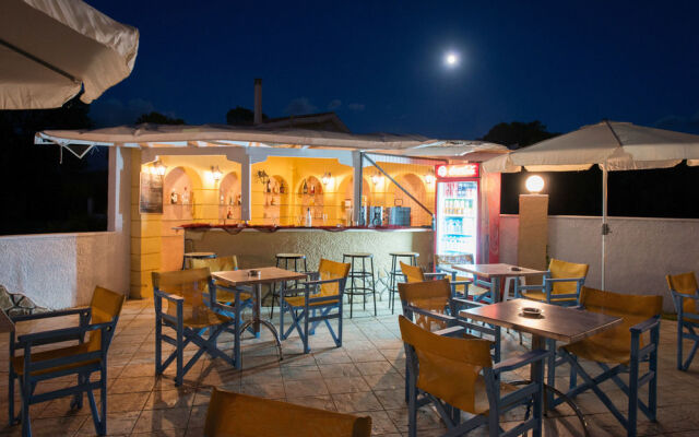 Lefkada Beach Villa