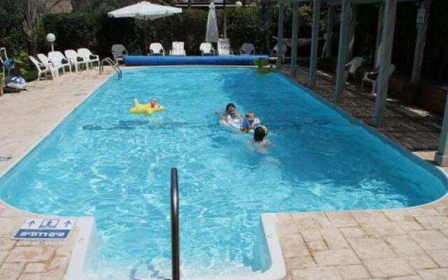 Golan Rooms At Sagi Farm Moshav Ramot