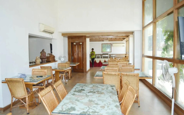 Paradise Gateway Hotel