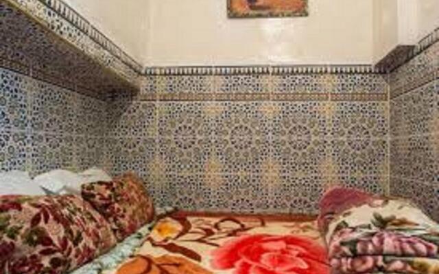 Family Room for 4 Peoples Sunny Riad Inside Medina Fes El Bali