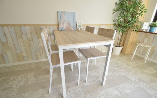 R Guest House - Hostel