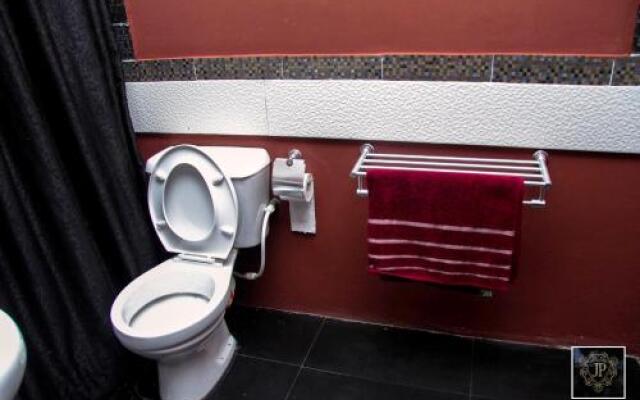 JP Suites And Lounge