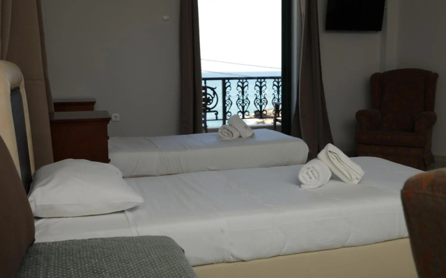 Diogenis Blue Palace