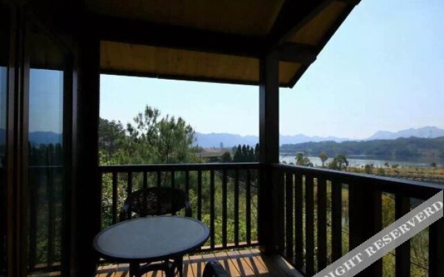 Hangzhou Qiandaohu Guanlan Resort Hotel