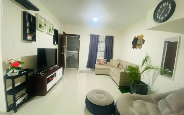 Whole House in San Fernando