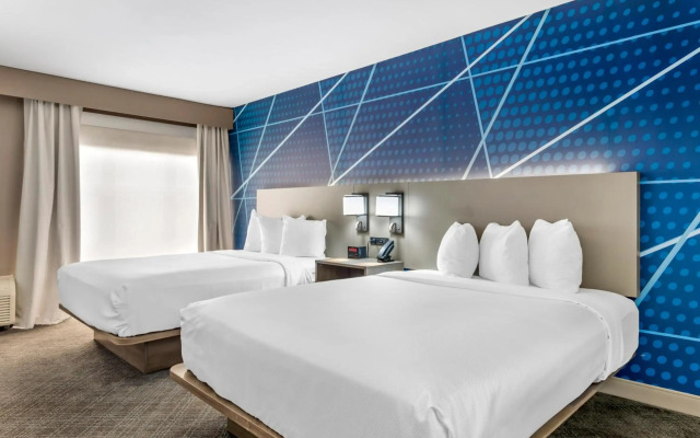 Comfort Inn & Suites Irving Las Colinas DFW