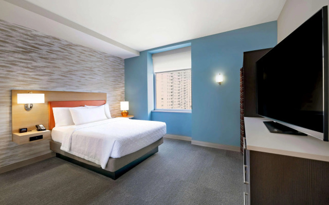 Home2 Suites by Hilton Minneapolis Downtown, MN