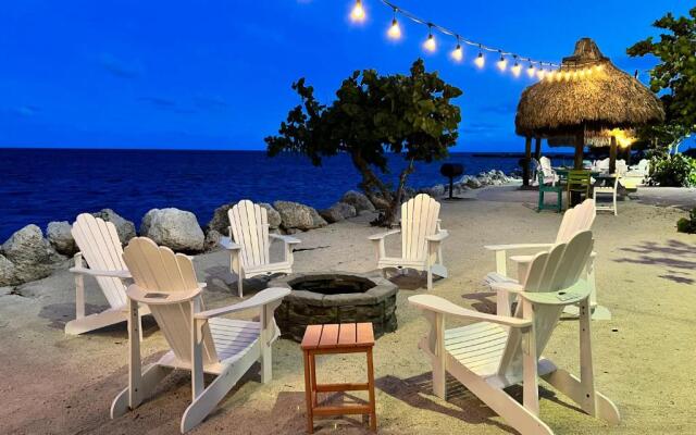 C-VOTED REMODELED UNIT! KAYAKs, MARINA,