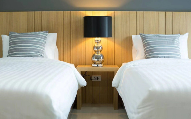 Pixel Hostel Phuket Airport