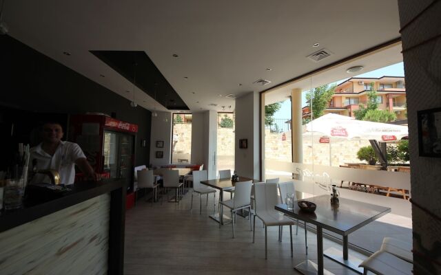 Menada Luxor Apartments