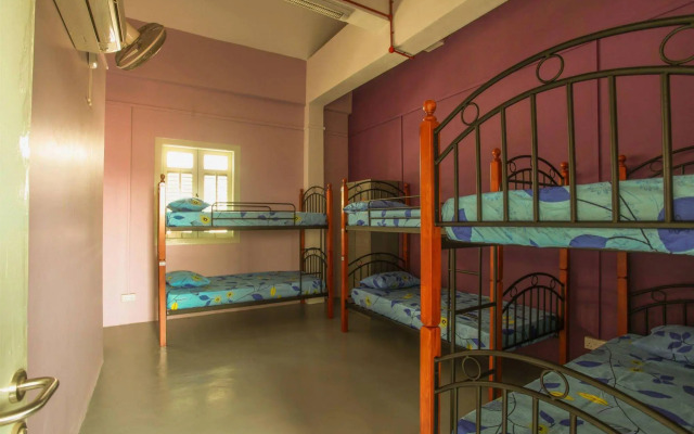 Joyfor Backpacker Hostel Kallang (SG Clean)