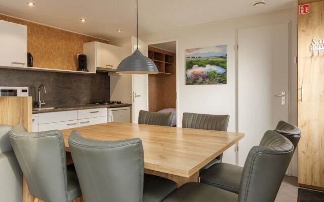 Modern Chalet With Dishwasher, Near the Hunebedcentrum