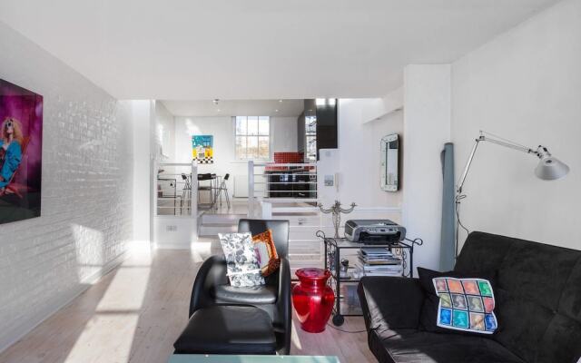 Exquisite and Chic 2 bed 2 Bath Flat in Chelsea