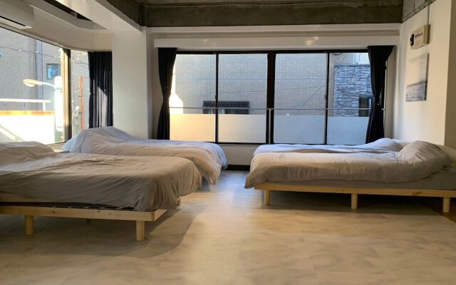 Spacious Studio West Shinjuku