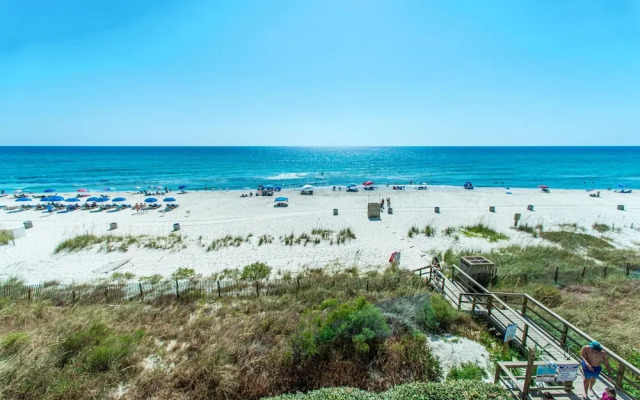 Majestic Beach Towers 1-1509