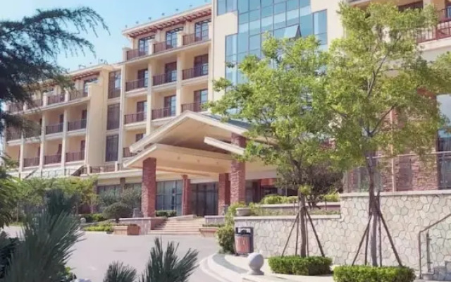 Qingdao Mt. South on the Water  Hotel