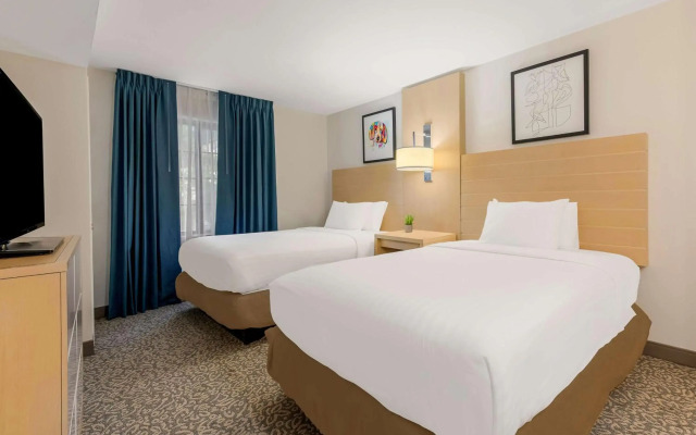 Sonesta ES Suites Charlotte Arrowood