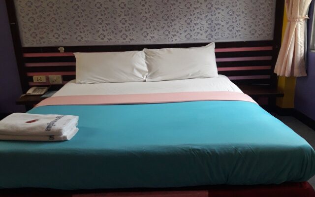 Lopburi Garden Resort