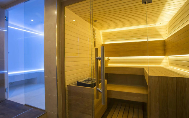 Adrion Aparthotel