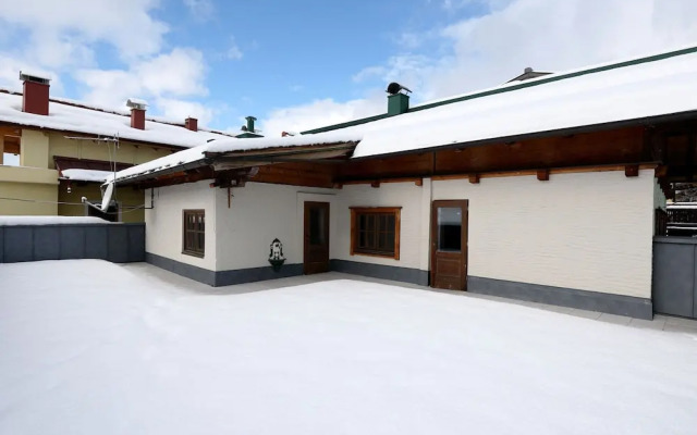 Apartment in Uttendorf Near Ski Slopes