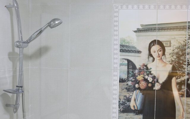 A25 Hotel - 14 Pho Duc Chinh