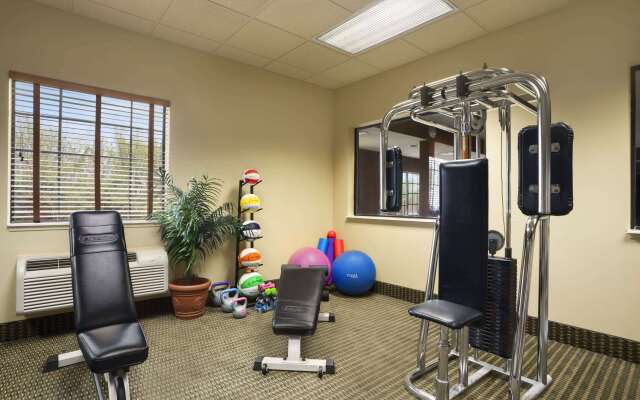 Super 8 By Wyndham Troy