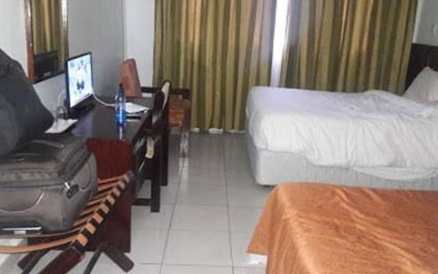 Garden Hotel
