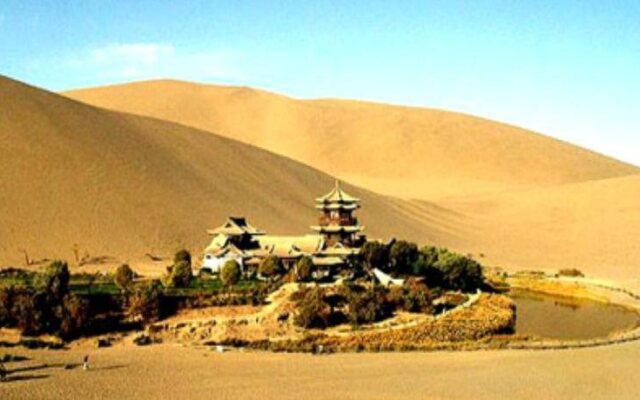 Jiuquan Zhenhao 61 Business Hotel